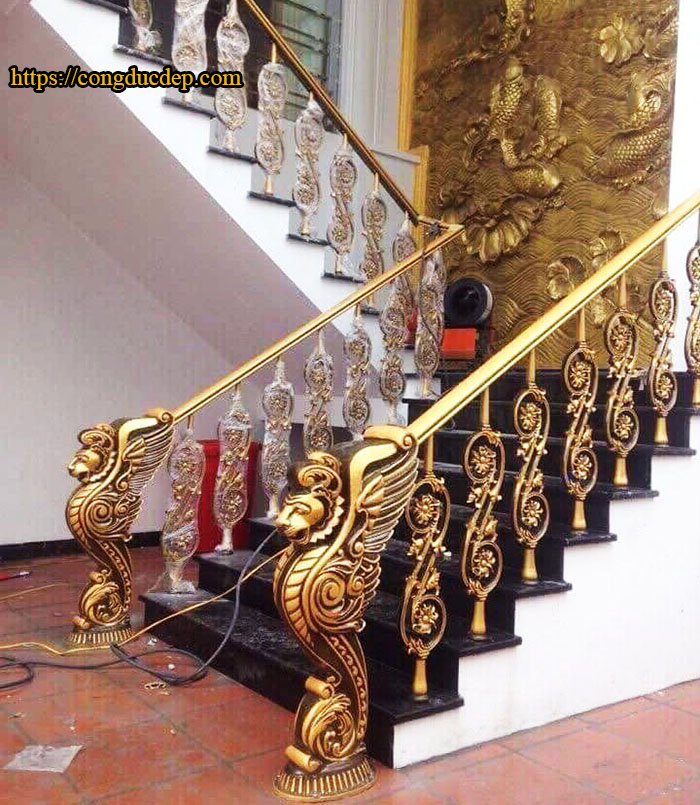 con tiện cầu thang nhôm đúc